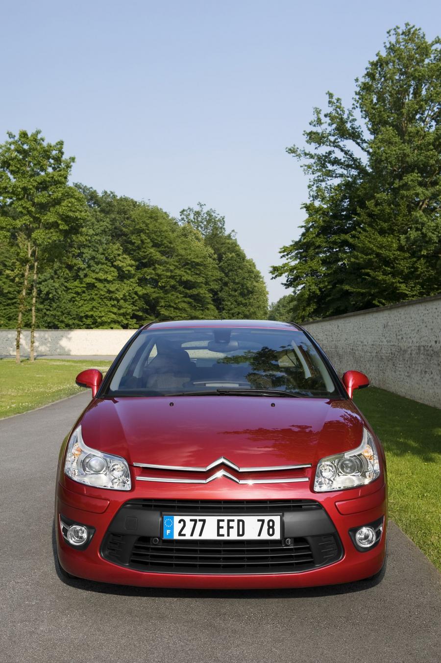  Citroen C4 2008 года  (фото 68 из 69)